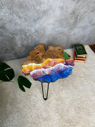 Live Edge Couchtisch mit Epoxidharz