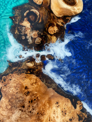Round Resin Coffee Table with Ocean