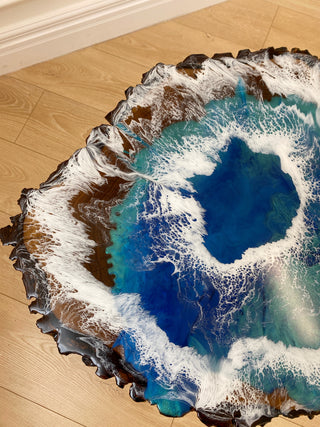 Ocean Couchtisch aus Walnussharz
