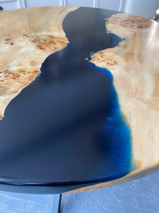 Epoxy Wood Round Dining Table