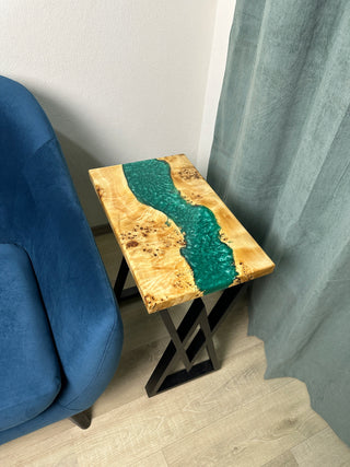 Set mit 2 smaragdgrünen Couchtischen aus Kunstharz