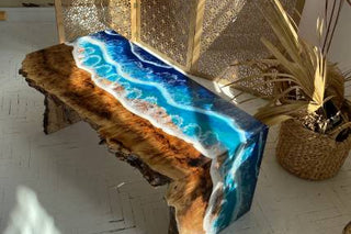 What is a Live Edge Table?