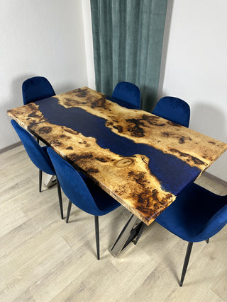 Custom table for Lawrence