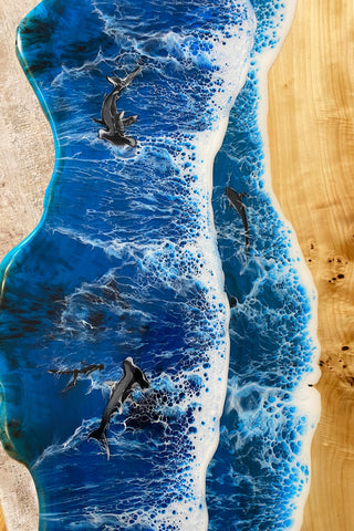 Live-Edge-Tisch aus Epoxidharz