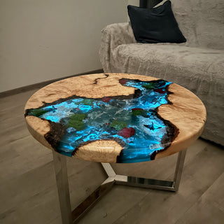 Runder Couchtisch aus Epoxidharz
