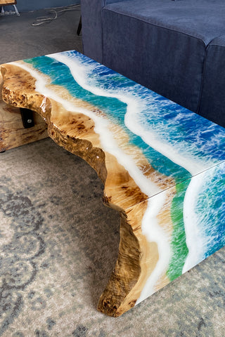 Epoxidharz-Wasserfall-Couchtisch
