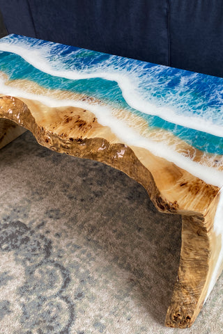 Epoxidharz-Wasserfall-Couchtisch