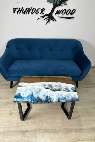 Couchtisch aus Walnuss-Ocean-Harz