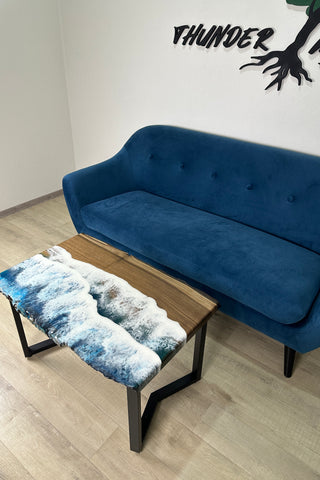 Couchtisch aus Walnuss-Ocean-Harz