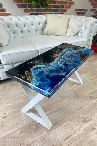 Rechteckiger Couchtisch mit Epoxidharz