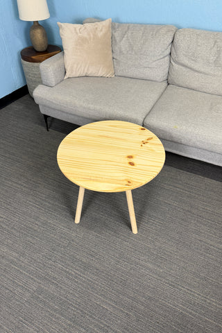 Round pine wood coffee table