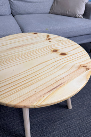 Round pine wood coffee table