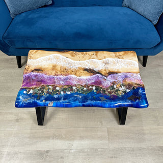 Couchtisch aus Epoxidharz in Dunkelviolett