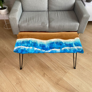 Couchtisch aus Eiche mit Epoxidharz