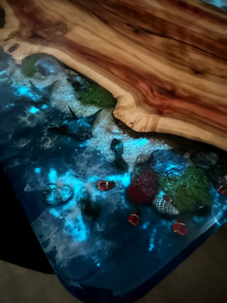 Glow in the dark 3d Fish Epoxy Resin Sit-Stand Table