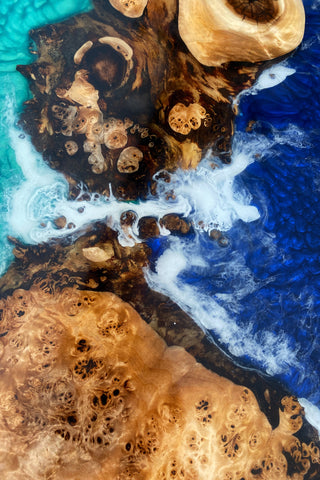 Round Resin Coffee Table with Ocean
