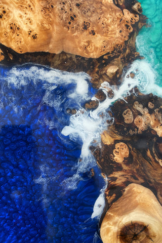 Round Resin Coffee Table with Ocean