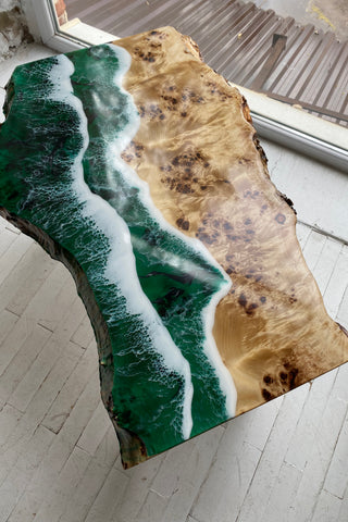Couchtisch aus Kunstharz „Ocean Wave“