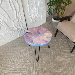 Runder Couchtisch aus Epoxidharz für das Wohnzimmer