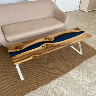 Couchtisch aus Flusswalnussharz