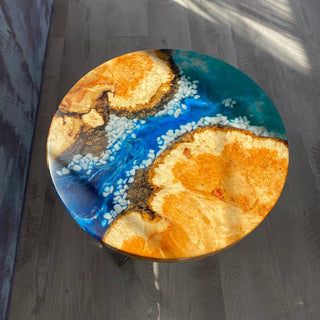 Runder Couchtisch aus Epoxidharz