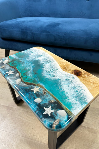 Epoxidharz-Live-Edge-Couchtisch
