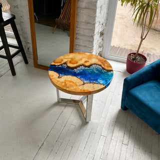 Runder Couchtisch aus Epoxidharz