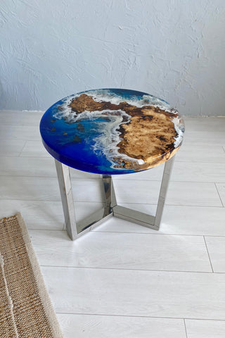 Runder Couchtisch aus Epoxidharz