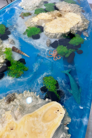 Aquarium surfboard coffee table