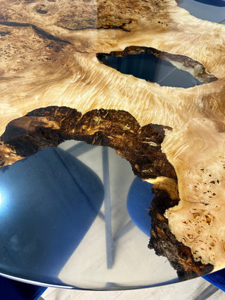 Round Clear Epoxy Resin Dining Table