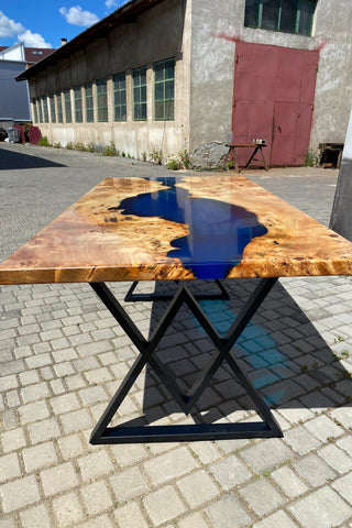 Rechteckiger Esstisch aus Kunstharz