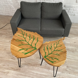 Esstisch aus massivem Holz
