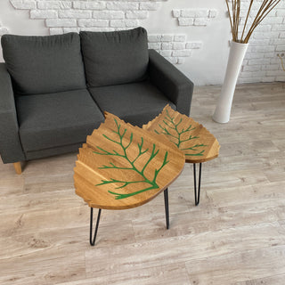 Esstisch aus massivem Holz