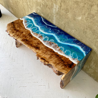 Ocean Wave Epoxidharz Couchtisch
