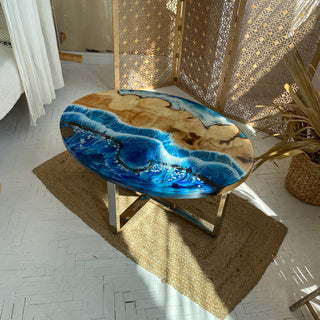 Couchtisch aus Ahornholz mit Epoxidharz