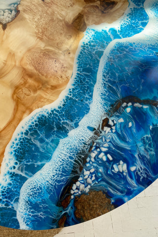 Couchtisch aus Ahornholz mit Epoxidharz