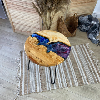 Live Edge Couchtisch aus Epoxidholz