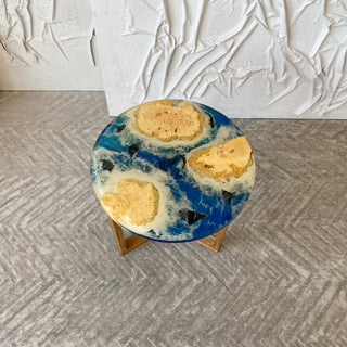 Couchtisch aus Ahorn-Epoxidharz