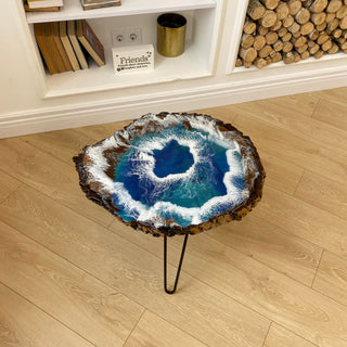 Ocean Couchtisch aus Walnussharz