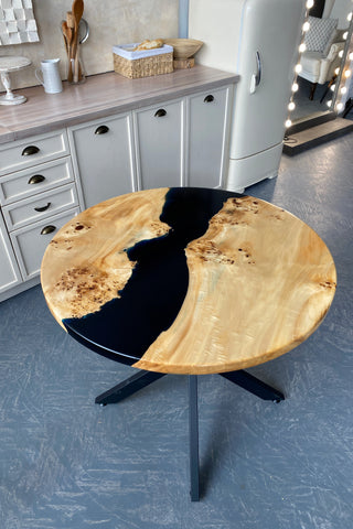 Epoxy Wood Round Dining Table
