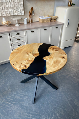 Epoxy Wood Round Dining Table