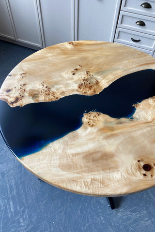 Epoxy Wood Round Dining Table