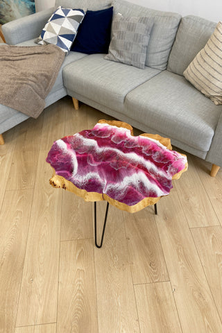 Kunst-Couchtisch aus Epoxidharz