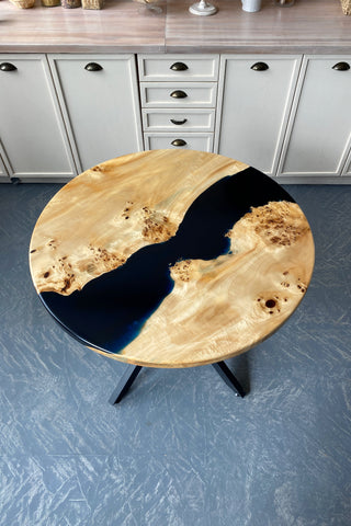 Epoxy Wood Round Dining Table