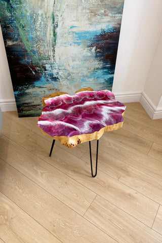 Kunst-Couchtisch aus Epoxidharz