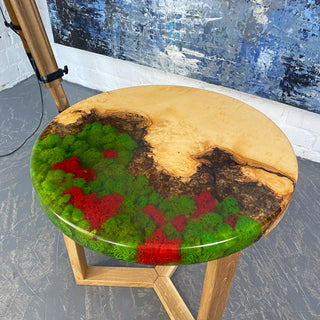 Couchtisch aus Moos-Epoxidharz