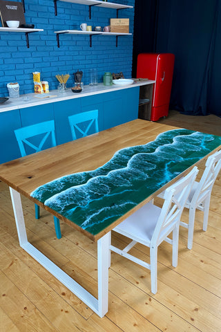 Esstisch aus Epoxidharz mit Ozeandesign
