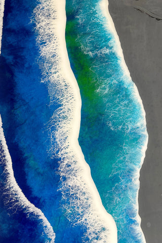 Grauer Epoxidharz und Holz Wasserfall Tisch