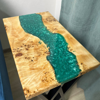 Set mit 2 smaragdgrünen Couchtischen aus Kunstharz