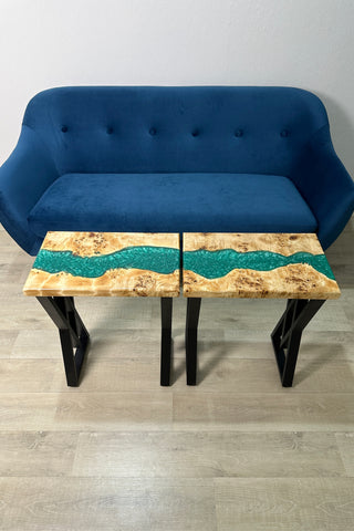 Set mit 2 smaragdgrünen Couchtischen aus Kunstharz